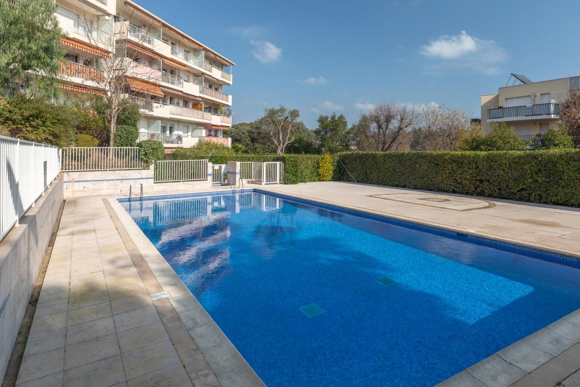 Apartamento Piscine, , Calme Et Ensoleille Antibes